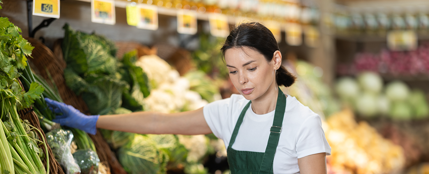 Verk&auml;uferin Supermarkt, Thema Teilzeit &copy; JackF - stock.adobe.com