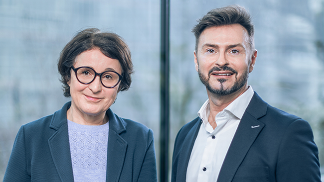 Isabel Koberwein, Grundlagenabteilung der Gewerkschaft GPA, und Ewald Lochner, Koordinator für Psychiatrie, Sucht und Drogenfragen der Stadt Wien © Markus Zahradnik